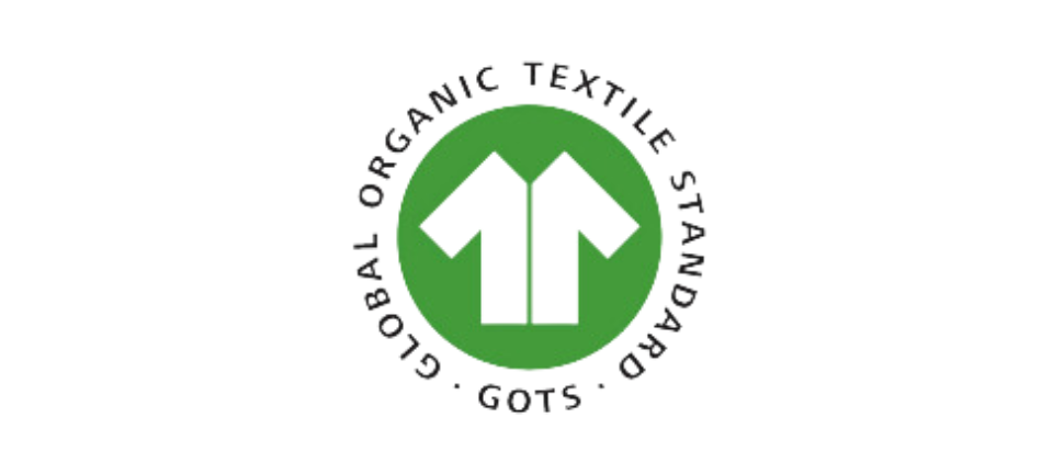Together with GOTS-certified suppliers, we can guarantee that the clothing is made in an environmentally friendly and ethical manner. From 2023 we have used more than 65% sustainable materials for 8 of our brands